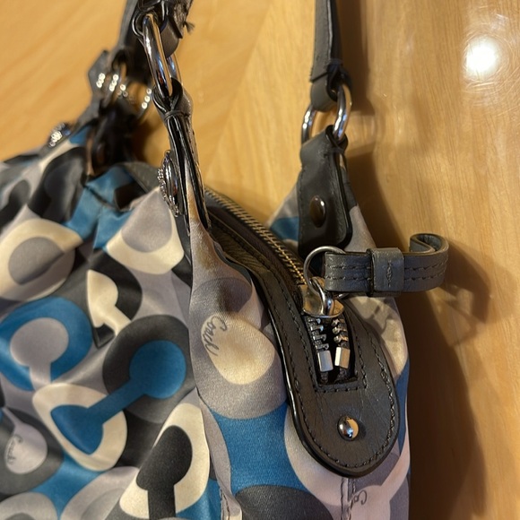Coach Mini Maggie Bag G1068-44474 Blue Gray White Black - Picture 6 of 9
